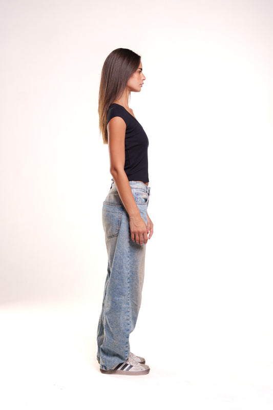 Form 003 / Essential Wide Neck Tee