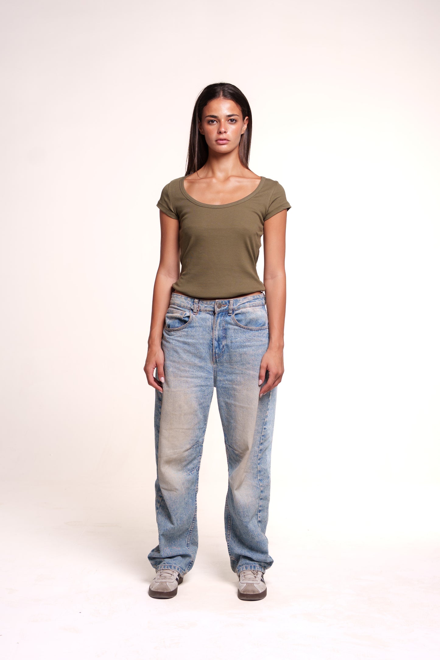Form 003 / Essential Wide Neck Tee