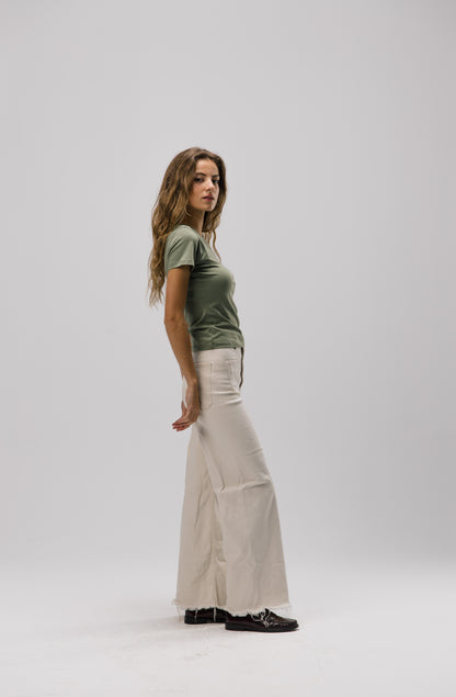 Form 019 / Essential Tee