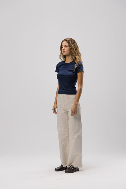 Form 019 / Essential Tee