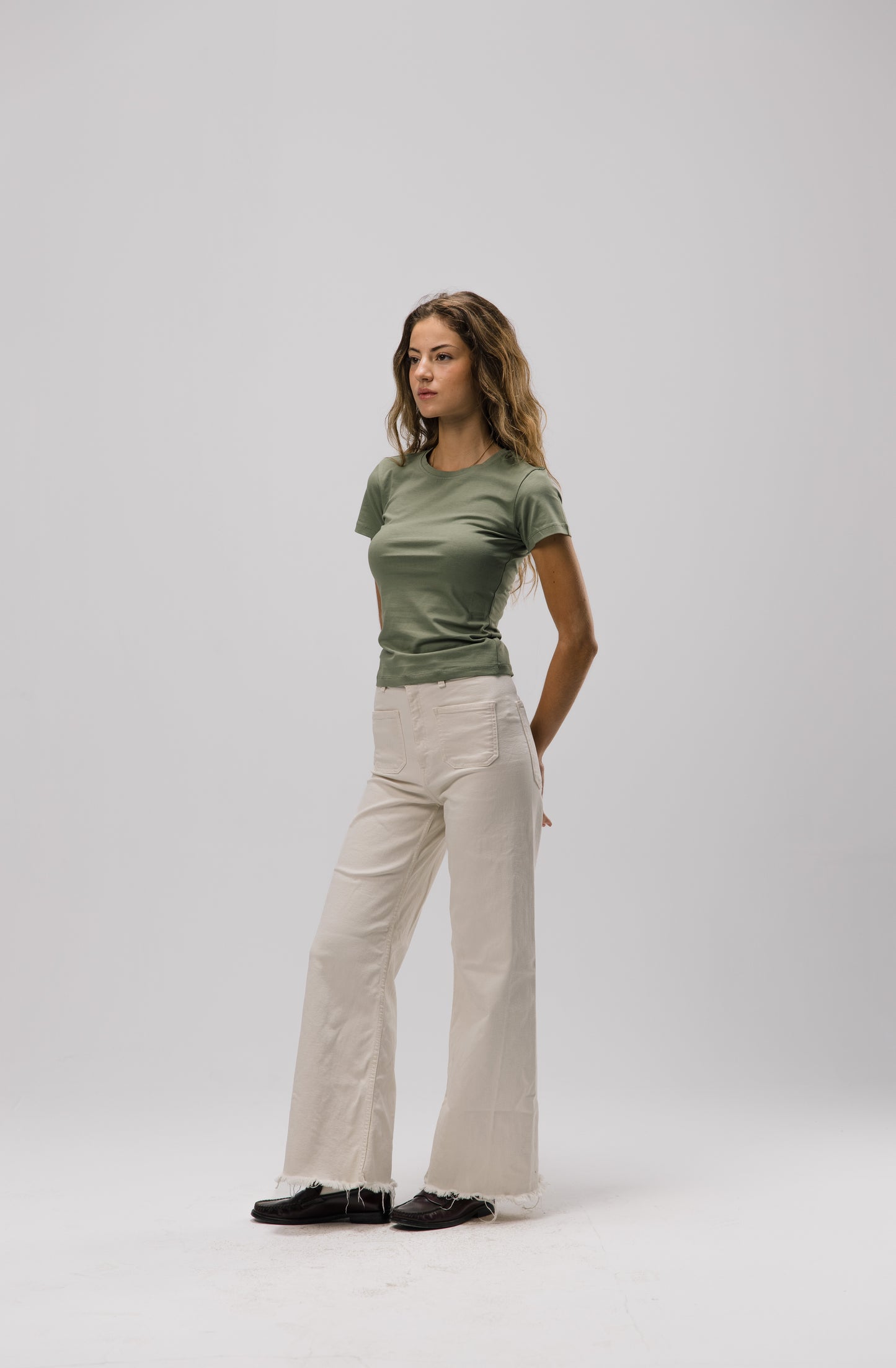 Form 019 / Essential Tee